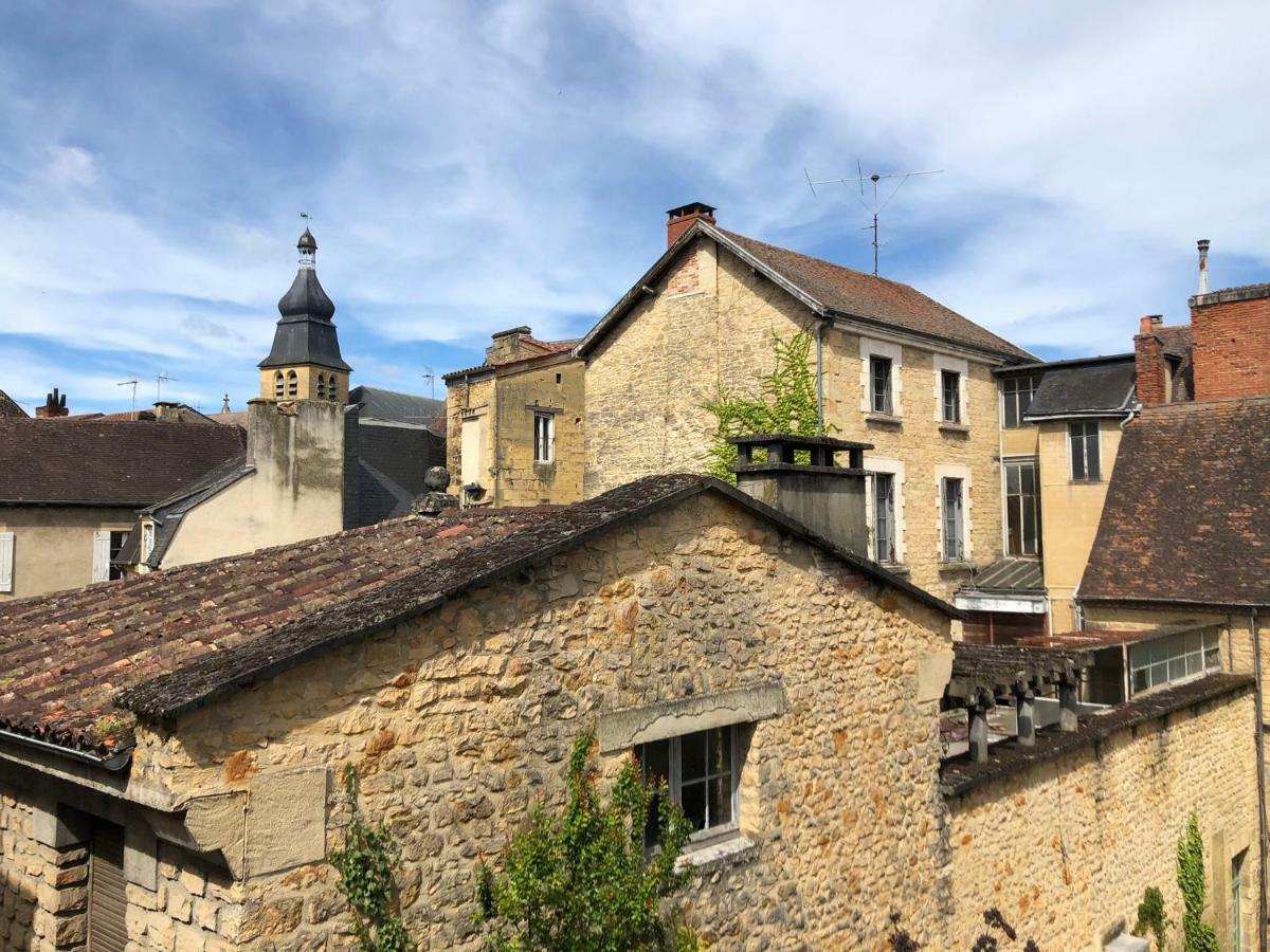 Chambon *